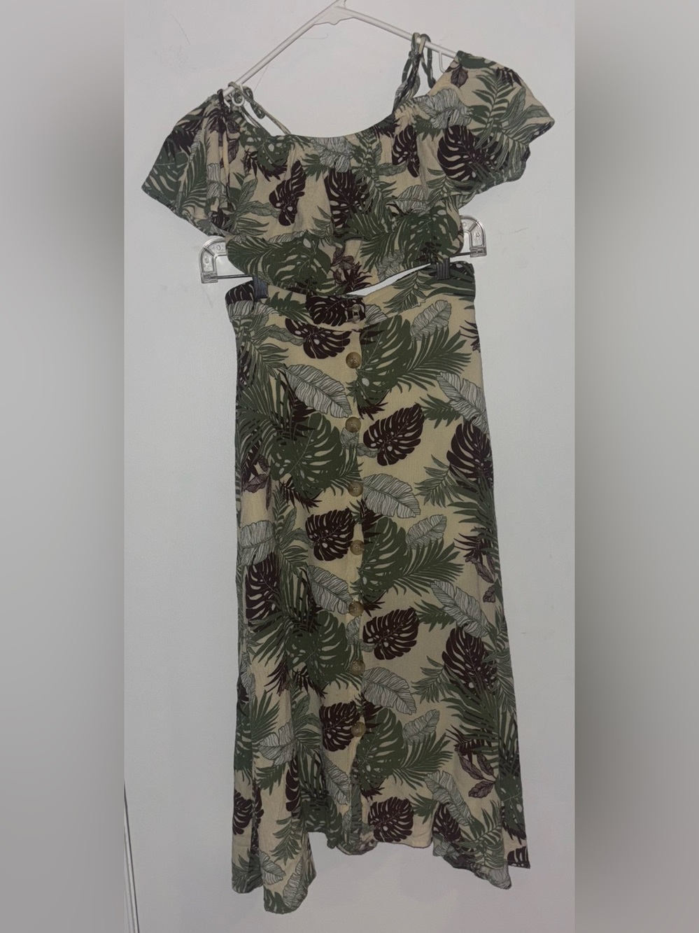 Tropical Leaf (2 Piece) Crop Top and High Wasted Maxi Skirt in Green and Cream